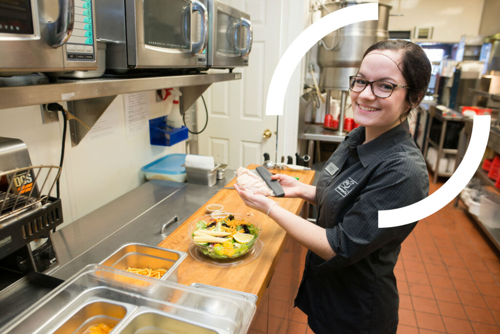 Laurence-Leblanc-aide-cuisiniere-accolade-1