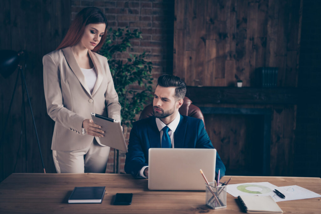 employeur-assistante-full