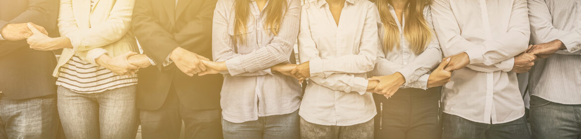 employe-main-dans-la-main